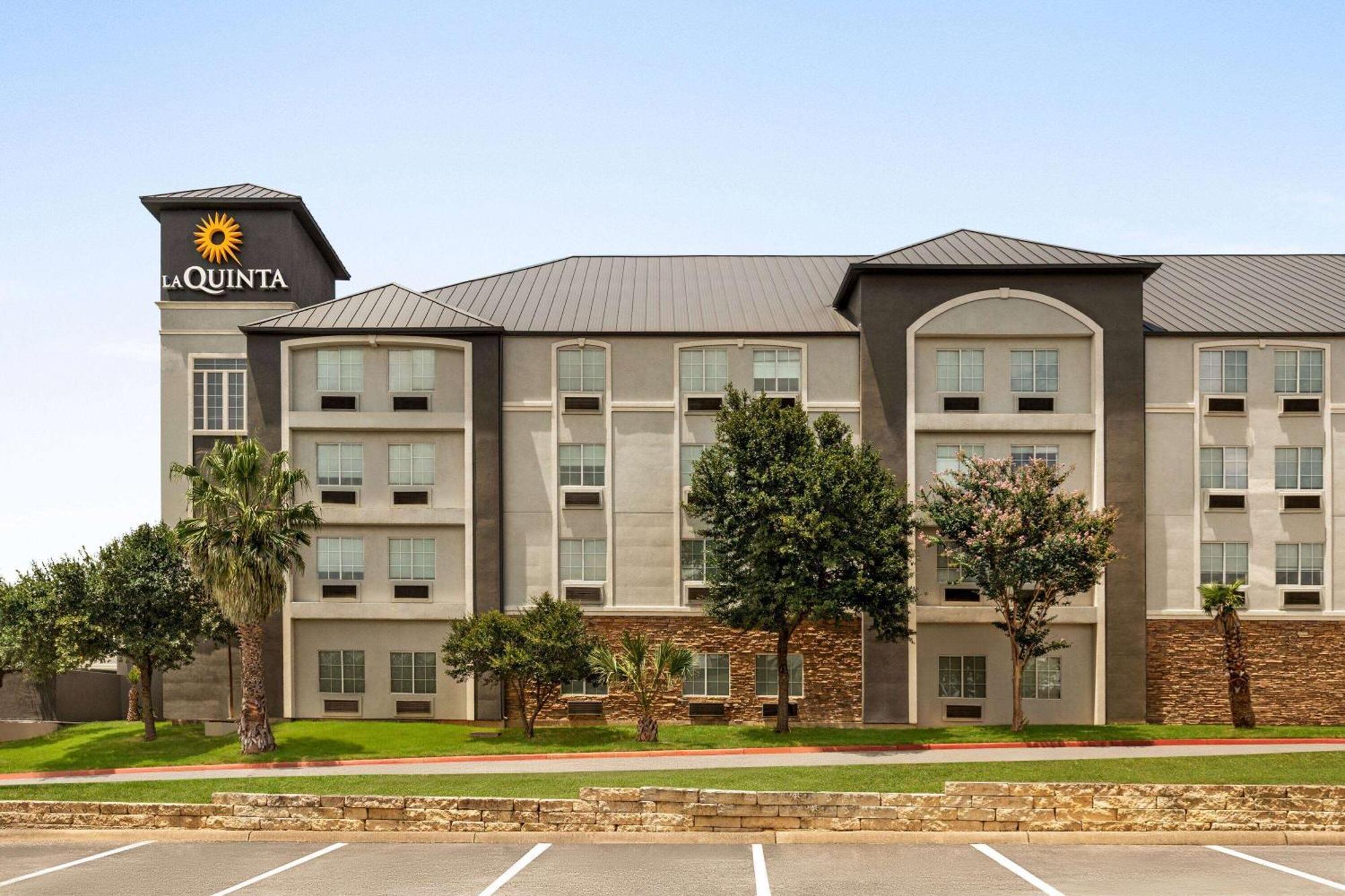 Hotel La Quinta By Wyndham San Antonio North Stone Oak Exterior foto